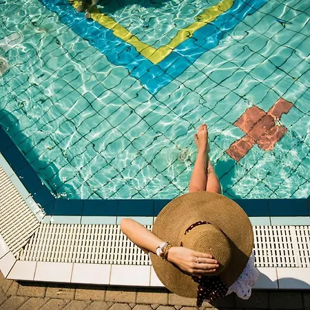 Kumania Kisujszallas