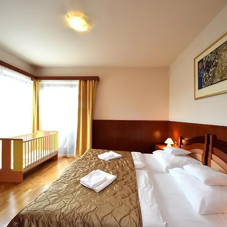 Kumania Kisujszallas