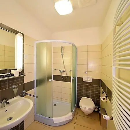 Kumánia 3* Kisujszallas
