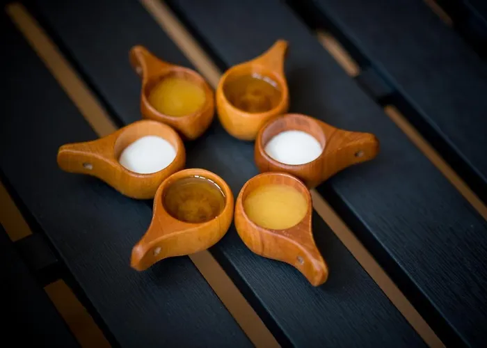 מלון Kumania Kisujszallas